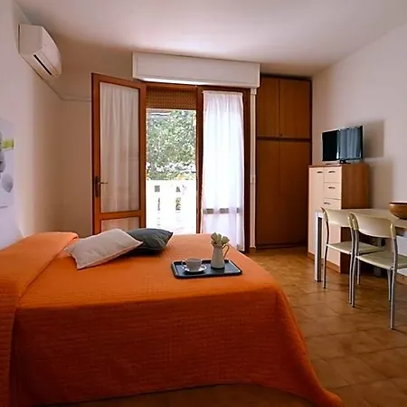 Hotel Comfortable Flat Close To The By Beahost